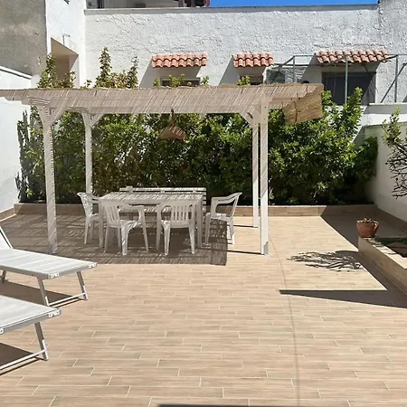 Semesterbostad Il Girasole 2 *