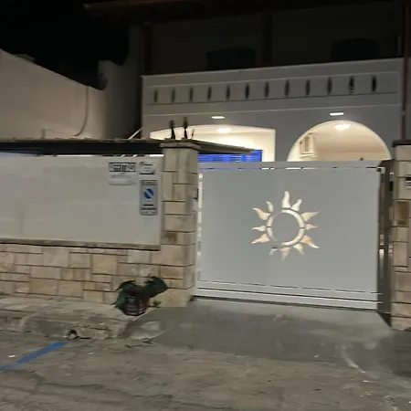 Il Girasole 2 بيت للعطل *