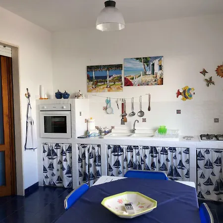 Il Girasole 2 Holiday home *
